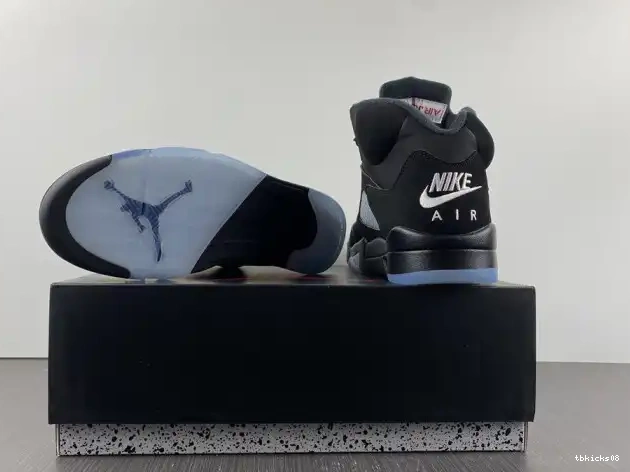 Cheap TBkick (2016) Metallic 5 Retro Black Jordan 845035-003 0503